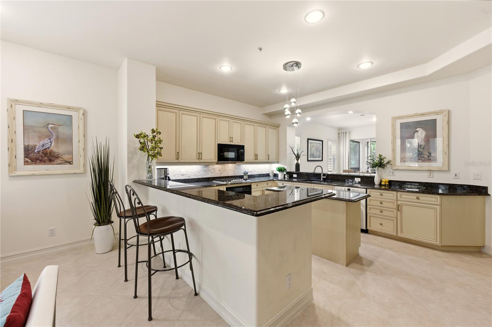 CASTILLO I AT TIBURON - Residential