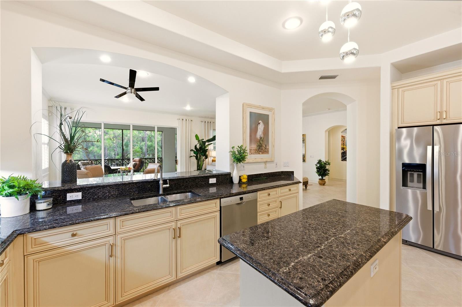 CASTILLO I AT TIBURON - Residential