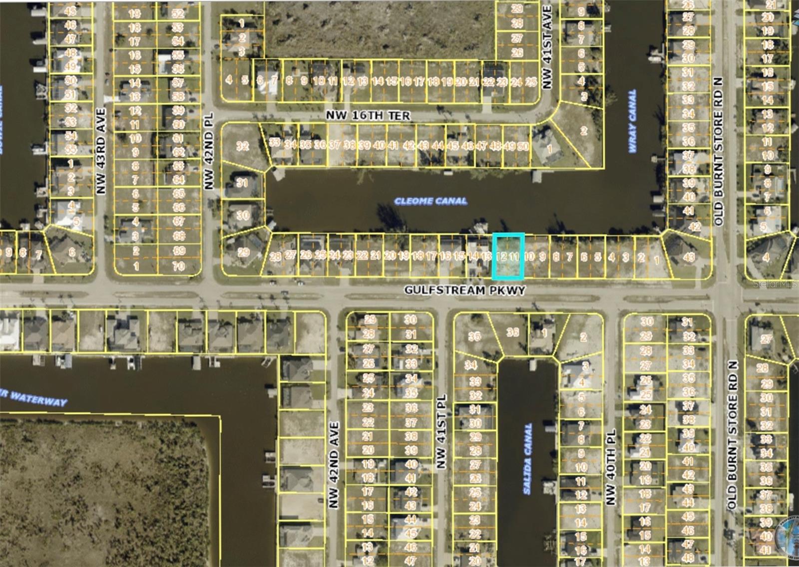 CAPE CORAL - Land