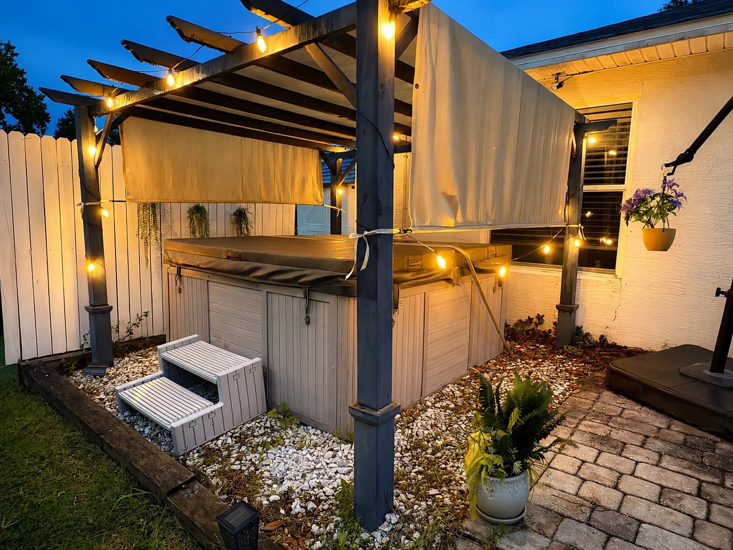 HIGHRIDGE ESTATES - Residential