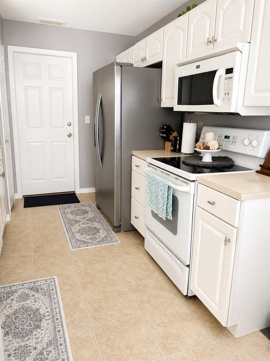 HIGHRIDGE ESTATES - Residential