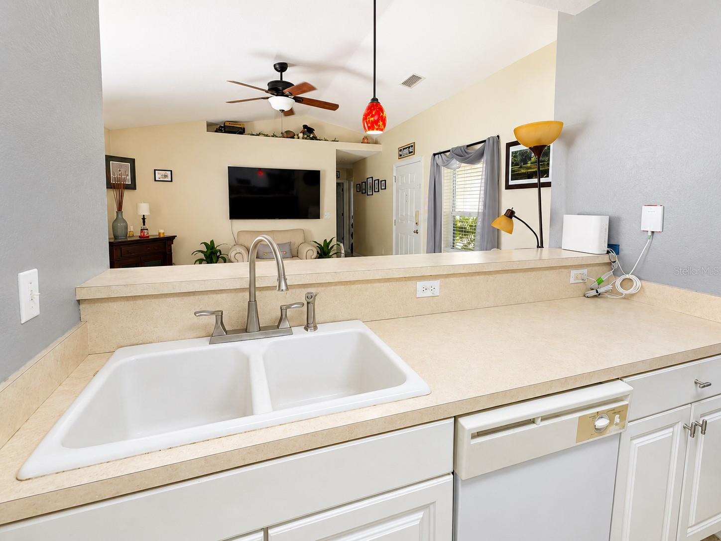 HIGHRIDGE ESTATES - Residential