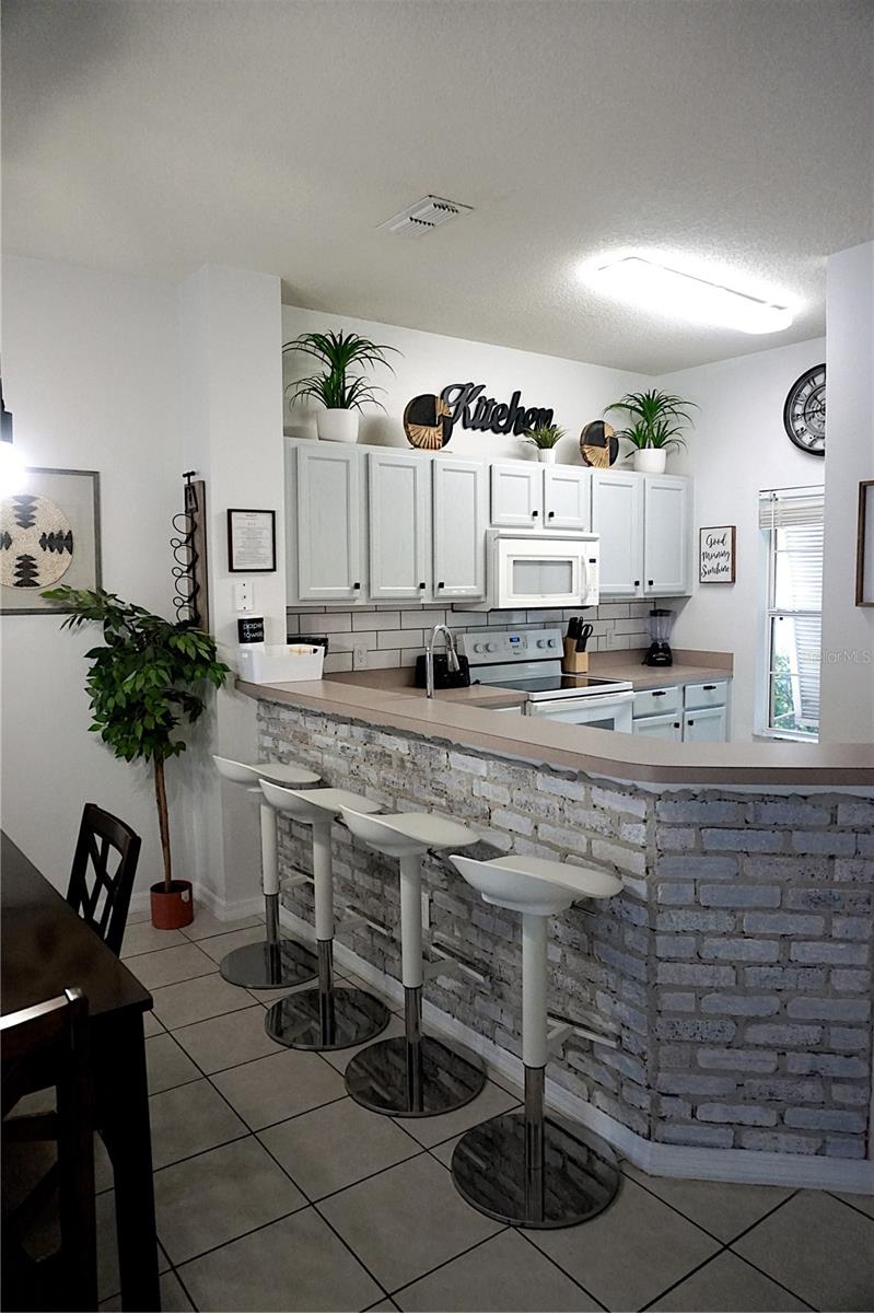 ENCANTADA PH 1 - Residential