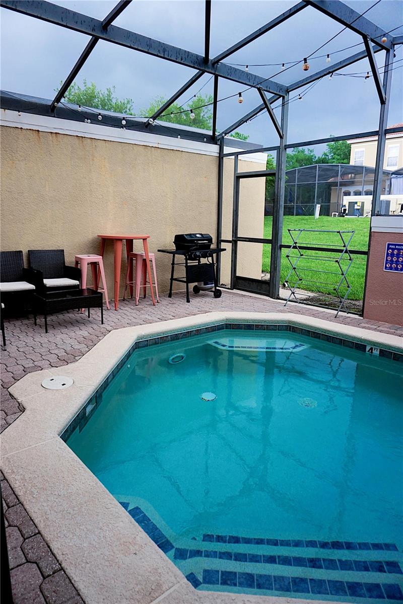 ENCANTADA PH 1 - Residential