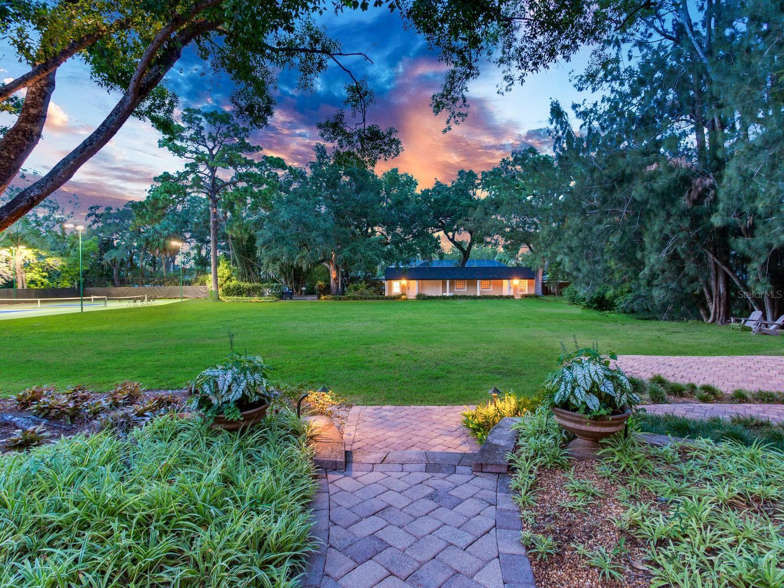 HENDERSON BEACH - Residential