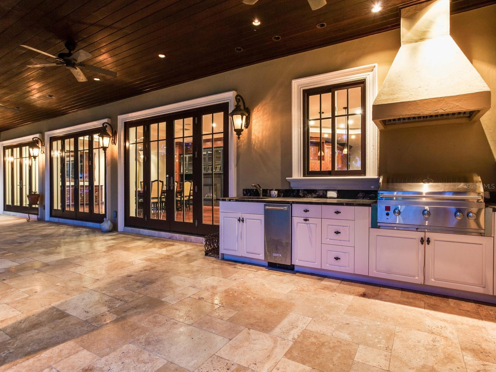 HENDERSON BEACH - Residential