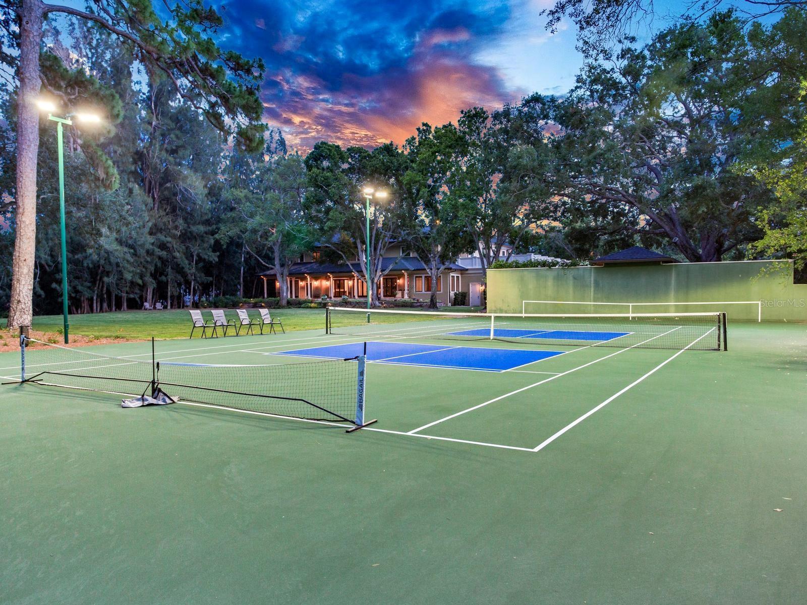 HENDERSON BEACH - Residential