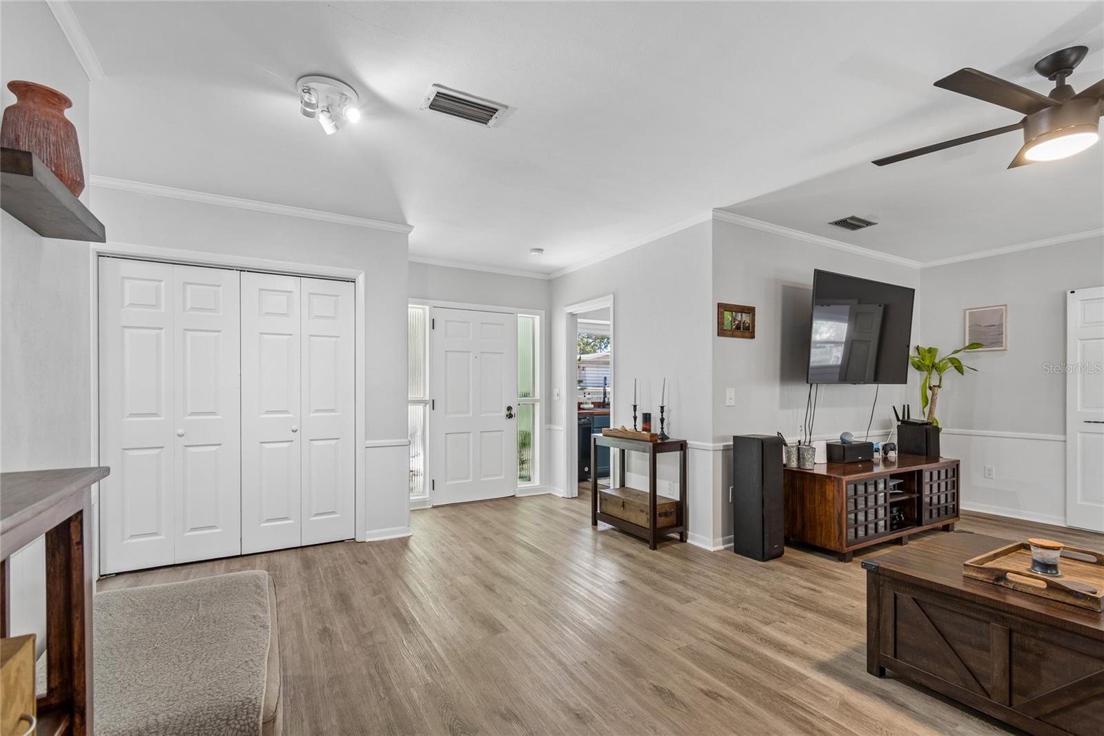 BROOKHILL - Residential