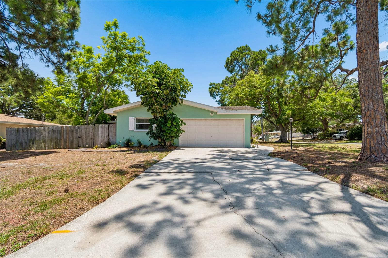 BROOKHILL - Residential