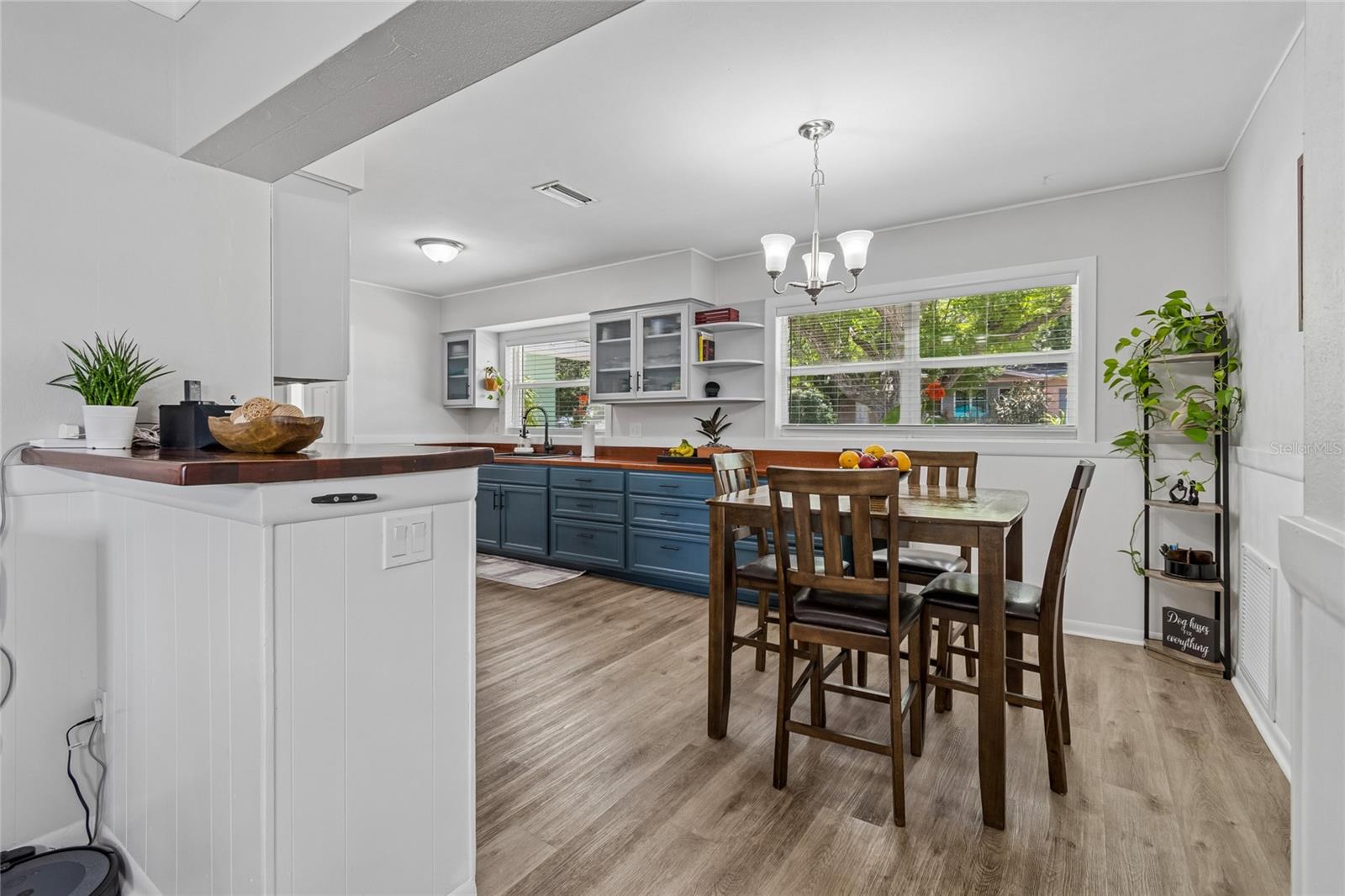 BROOKHILL - Residential