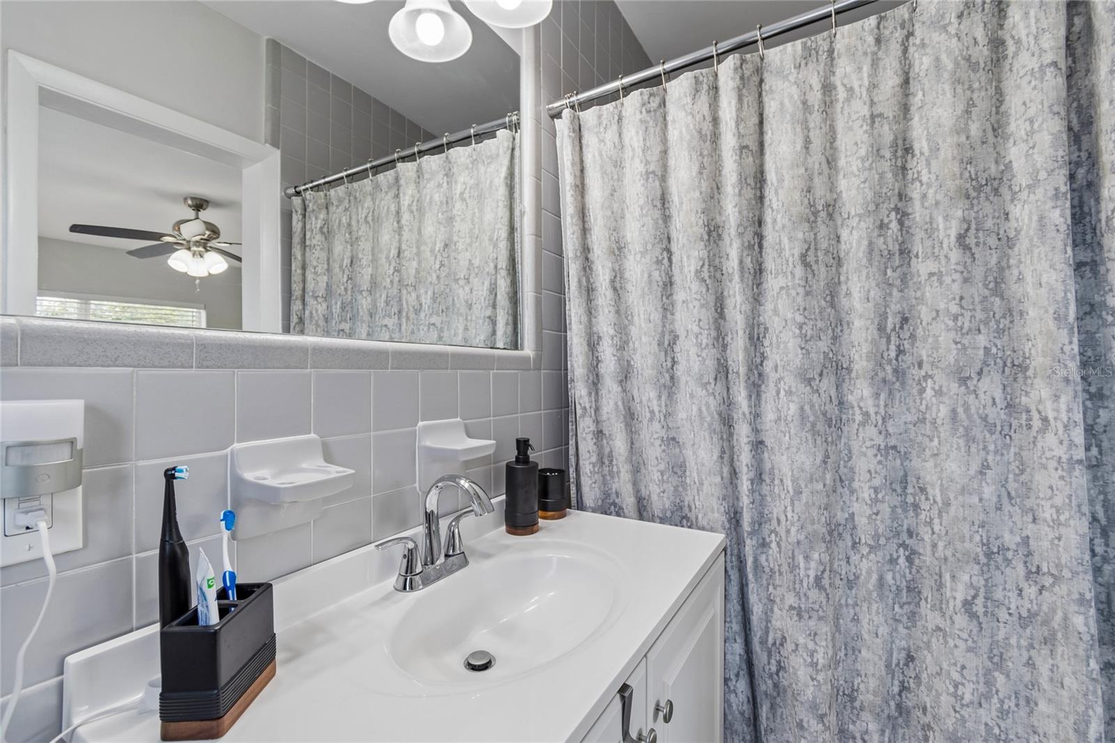 BROOKHILL - Residential