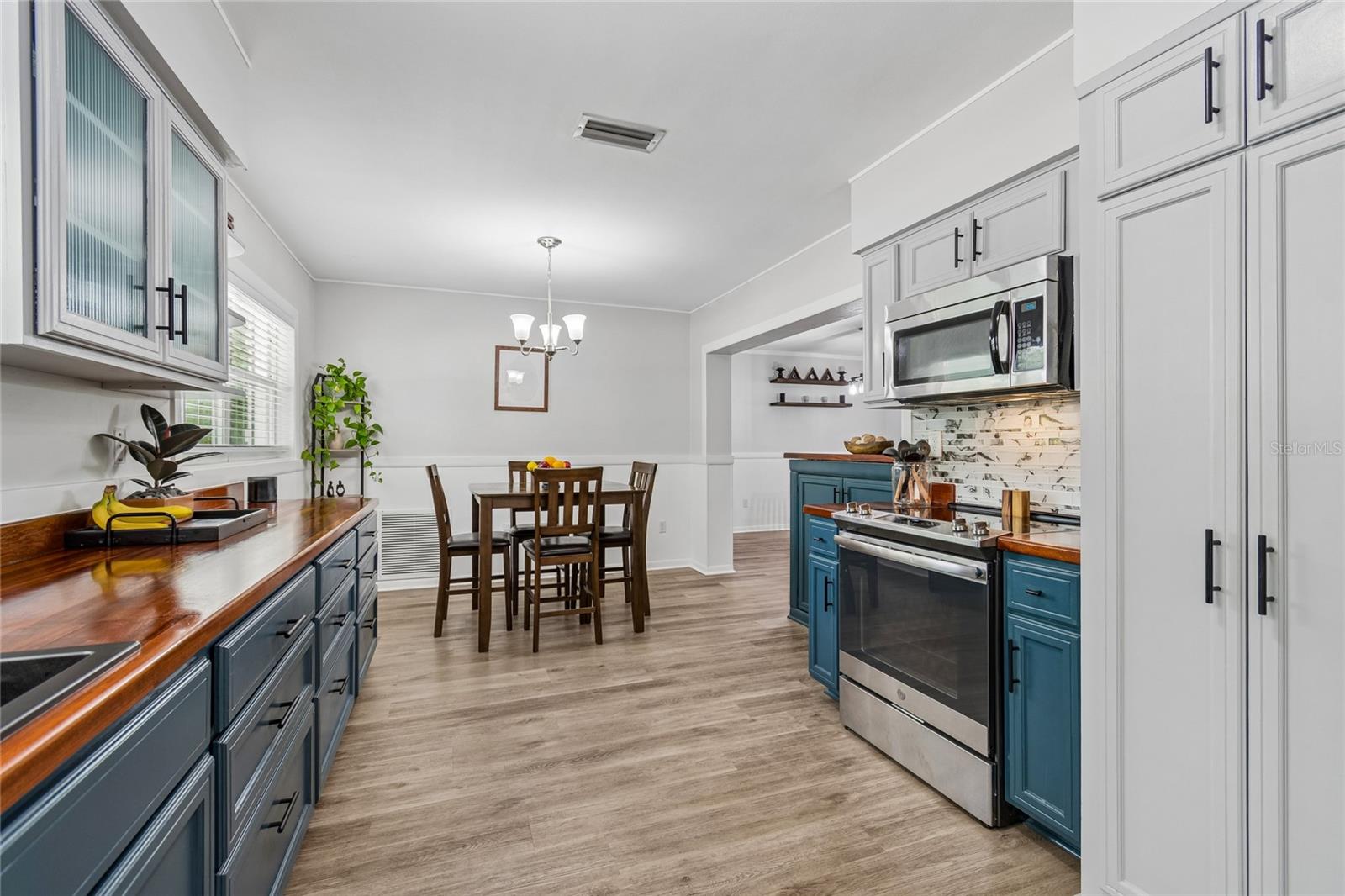 BROOKHILL - Residential