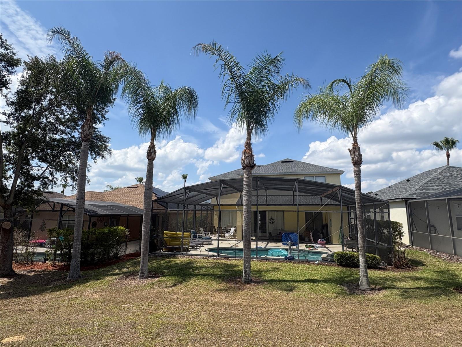CALABAY PARC AT TOWER LAKE - Residential