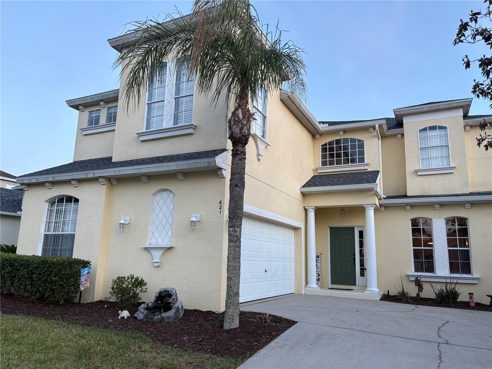 CALABAY PARC AT TOWER LAKE - Residential
