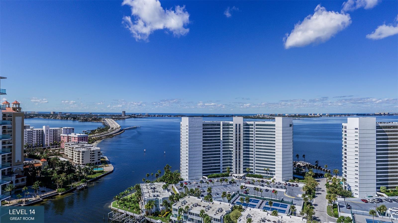 RITZ-CARLTON RESIDENCES, SARASOTA BAY - Residential