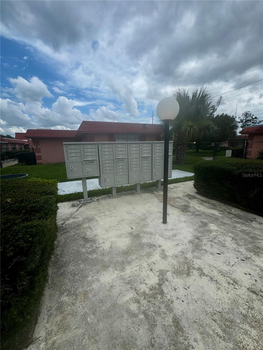CHATEAU DE VILLE CONDO PH 02 - Residential