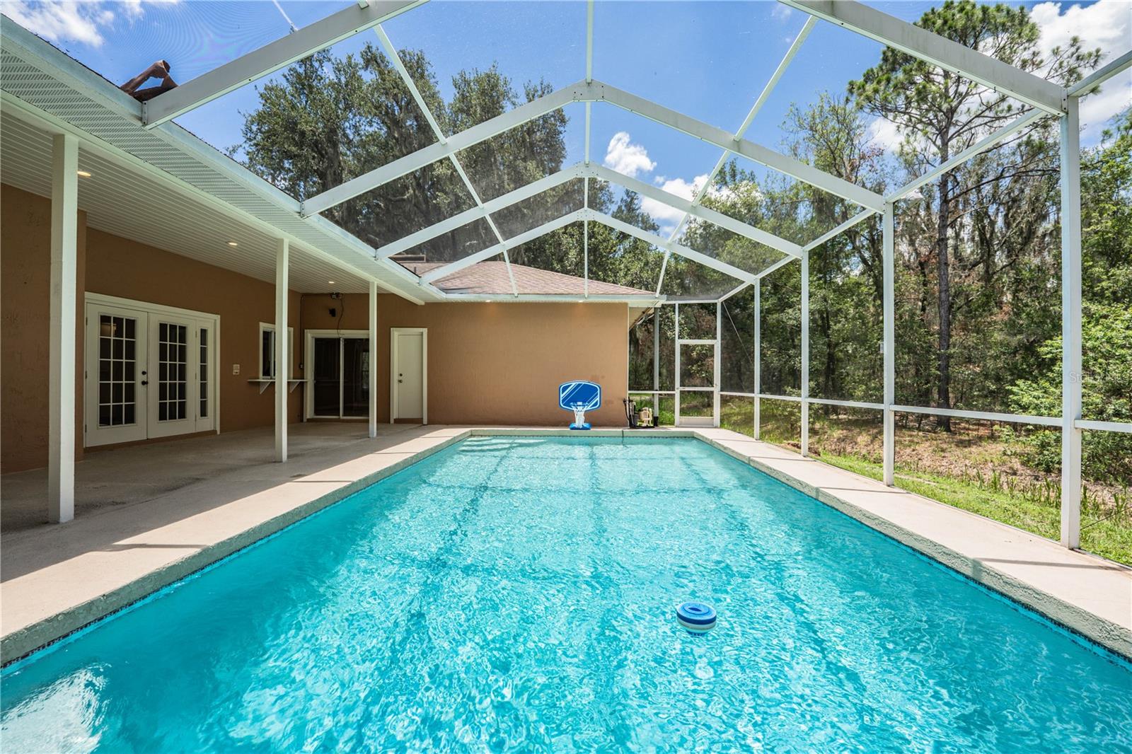 DEER BROOKE SOUTH - Residential Lease