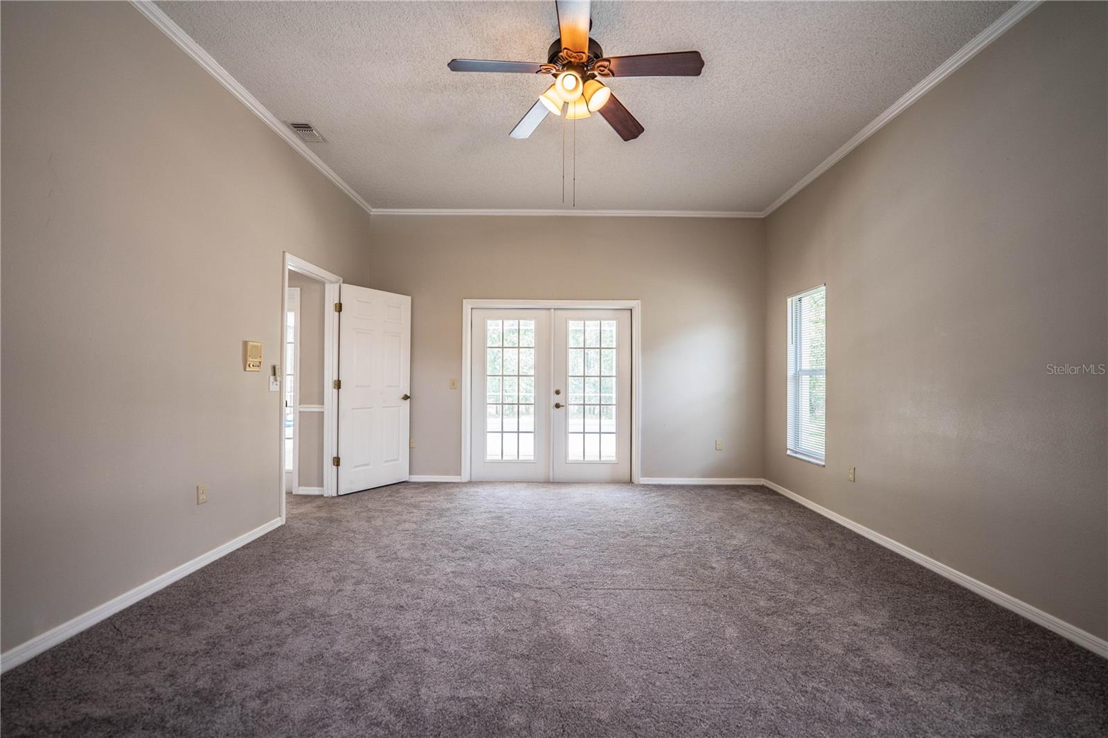 DEER BROOKE SOUTH - Residential Lease