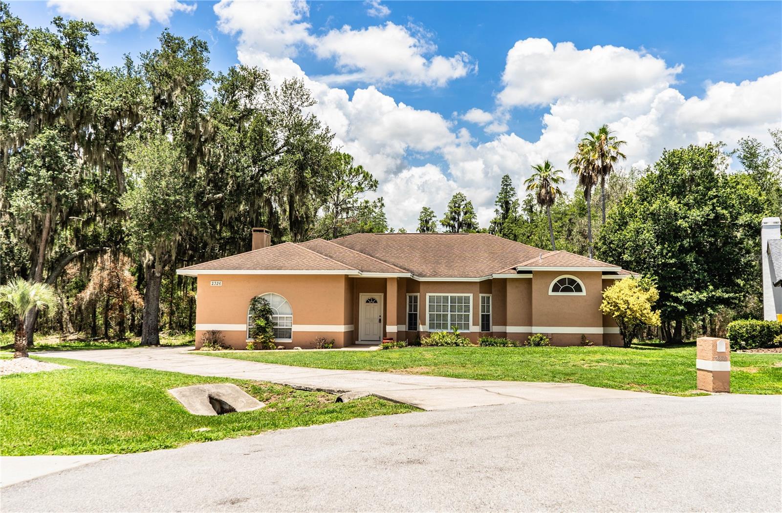 DEER BROOKE SOUTH - Residential Lease