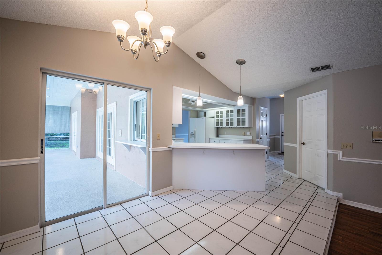 DEER BROOKE SOUTH - Residential Lease