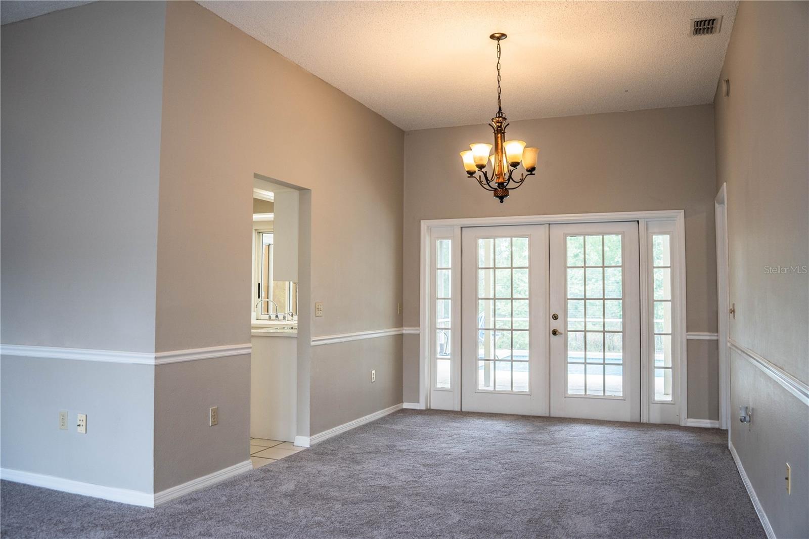 DEER BROOKE SOUTH - Residential Lease
