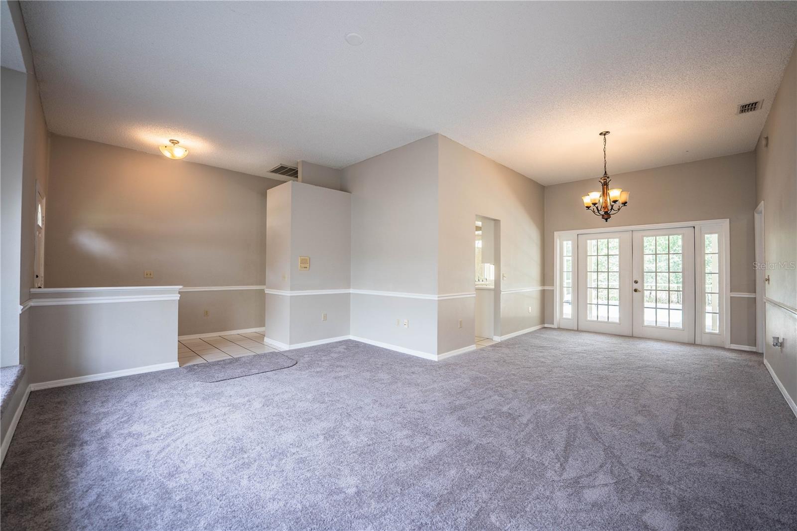 DEER BROOKE SOUTH - Residential Lease
