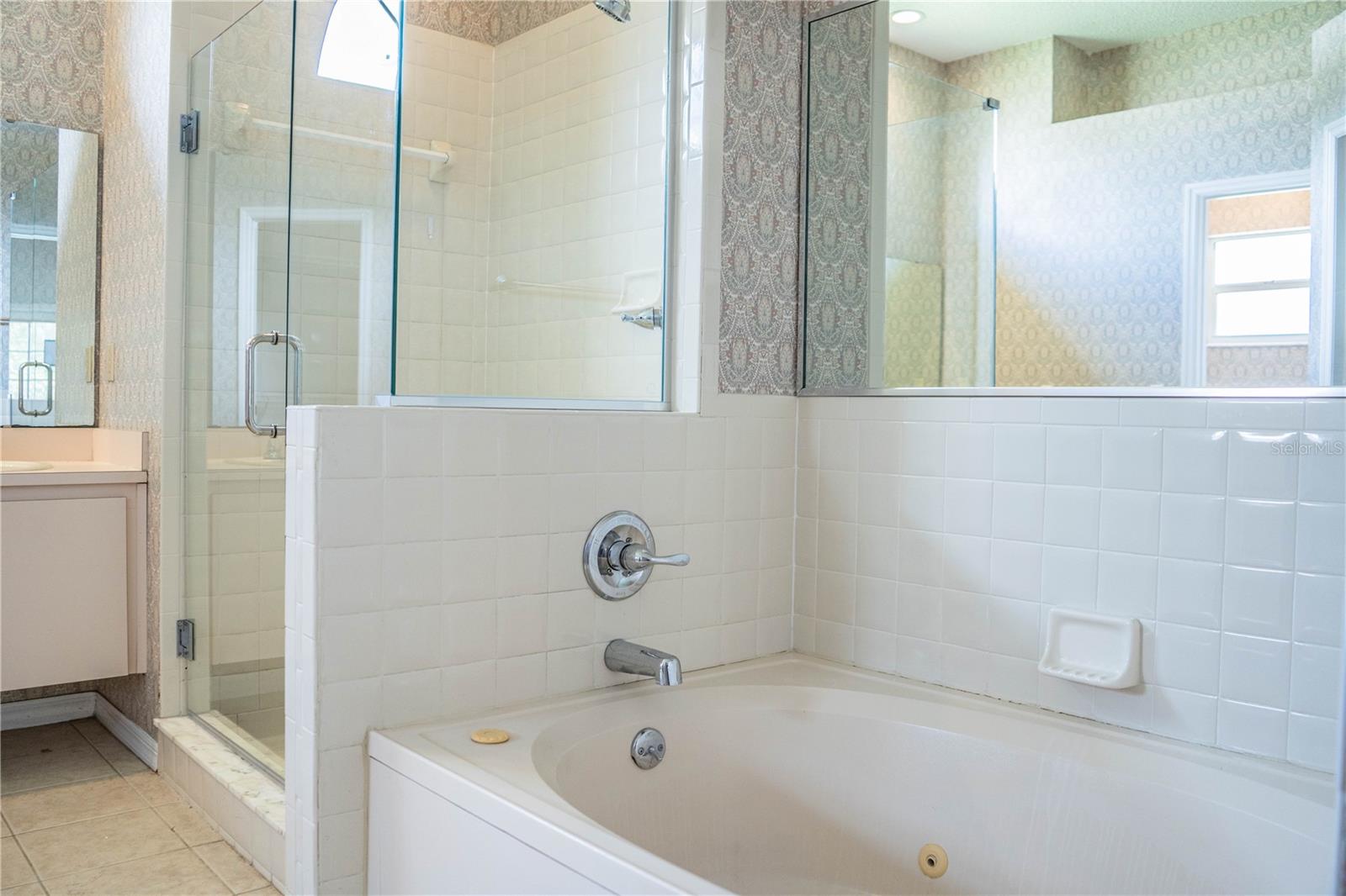 DEER BROOKE SOUTH - Residential Lease