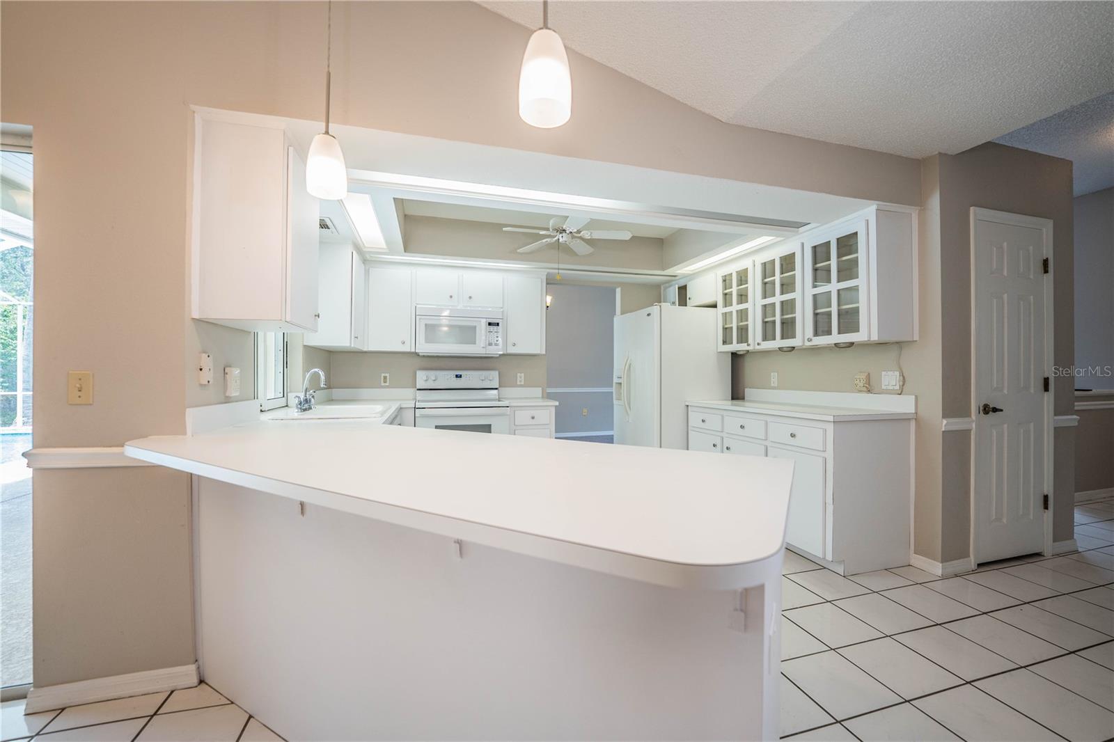 DEER BROOKE SOUTH - Residential Lease