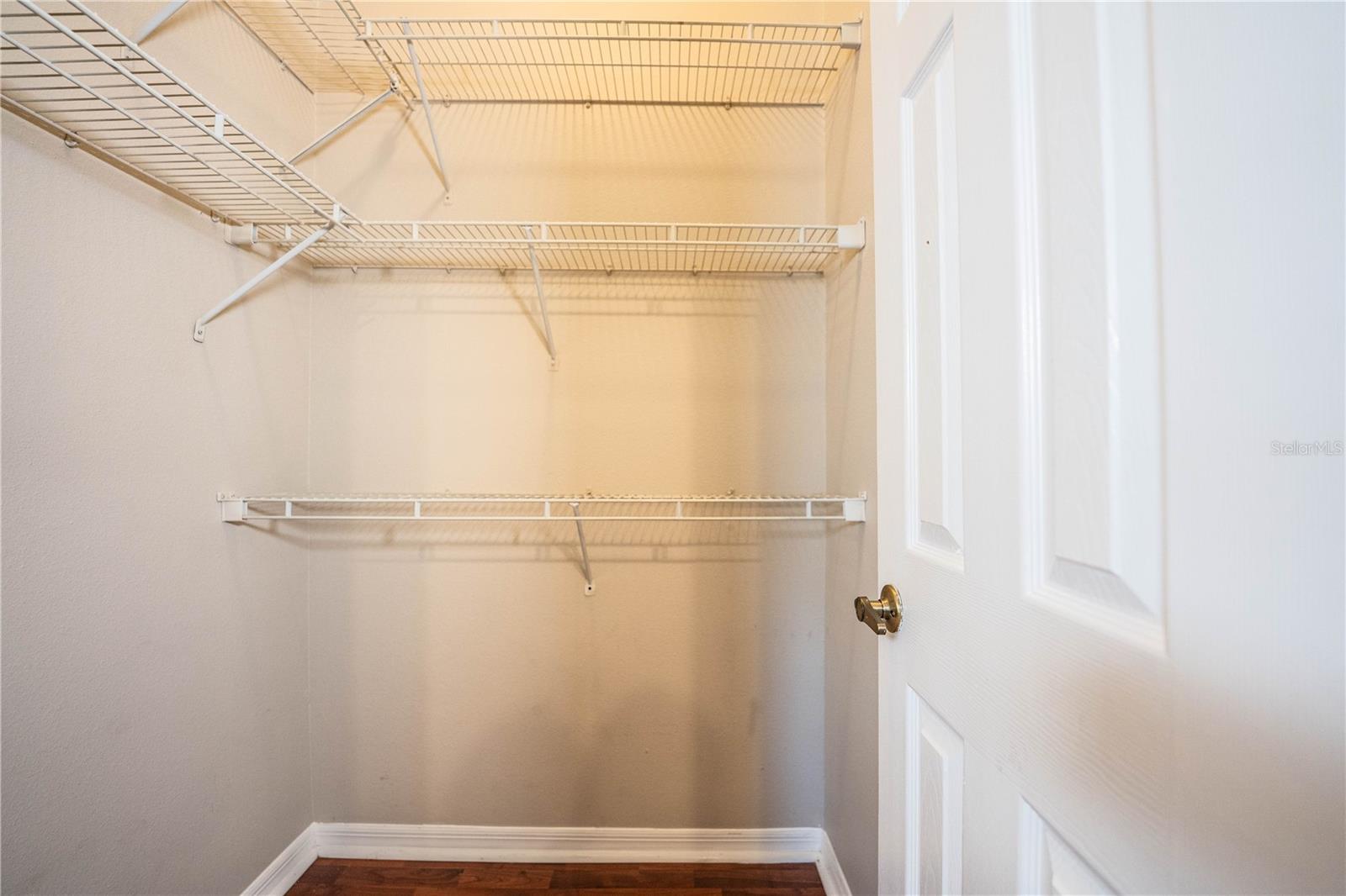 DEER BROOKE SOUTH - Residential Lease