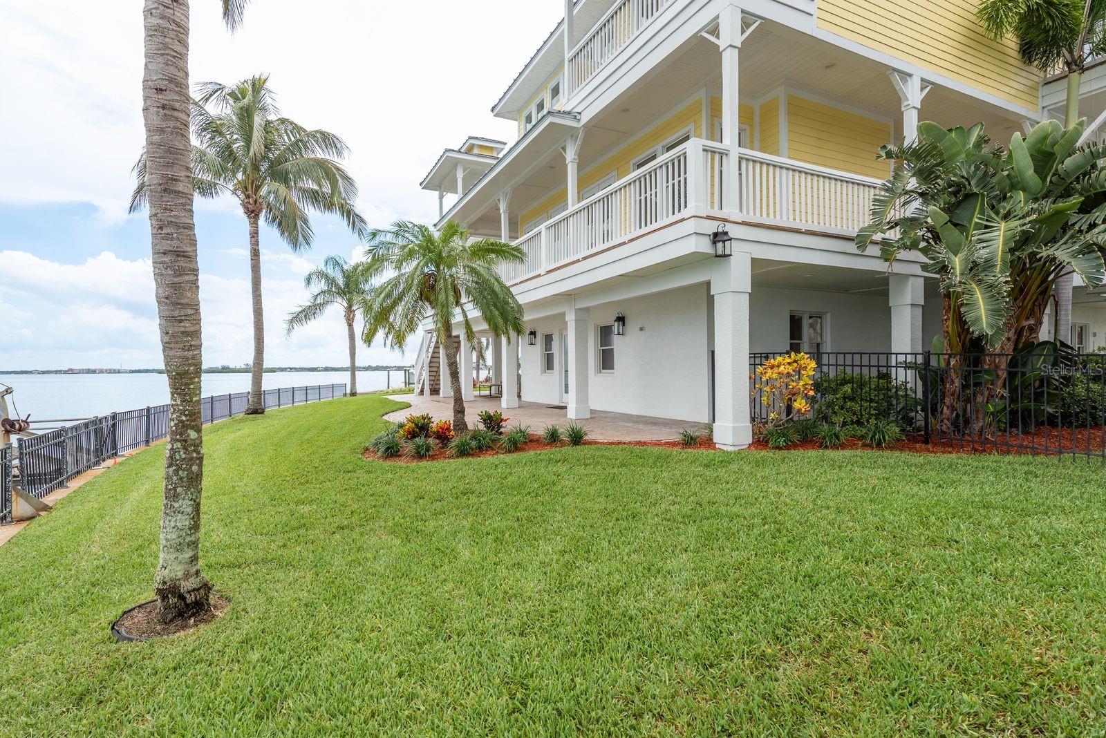 ISLAND ESTATES OF CLEARWATER - Residential
