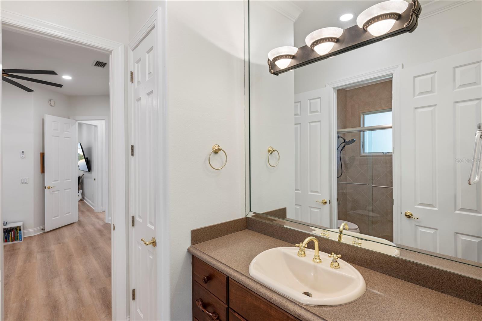 KEENE'S POINTE - Residential