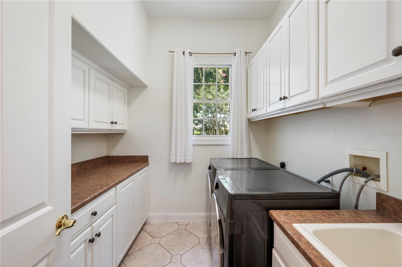KEENE'S POINTE - Residential