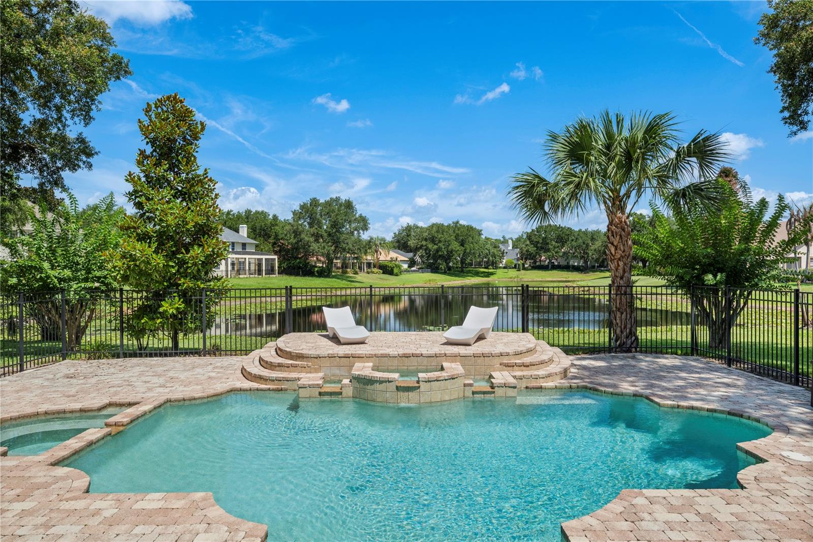 KEENE'S POINTE - Residential