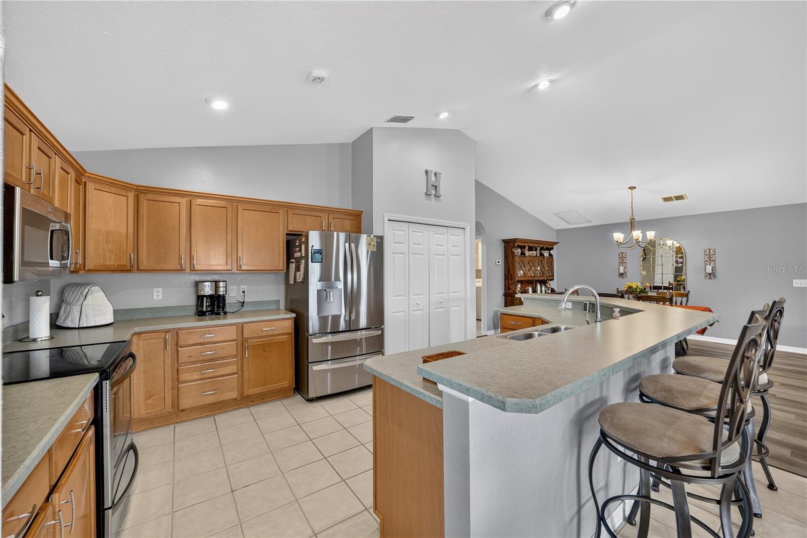 NORTH VLY/STONECREST - Residential