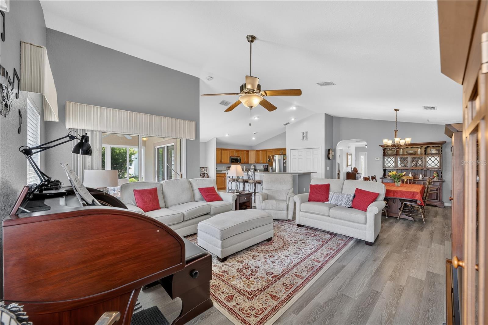 NORTH VLY/STONECREST - Residential