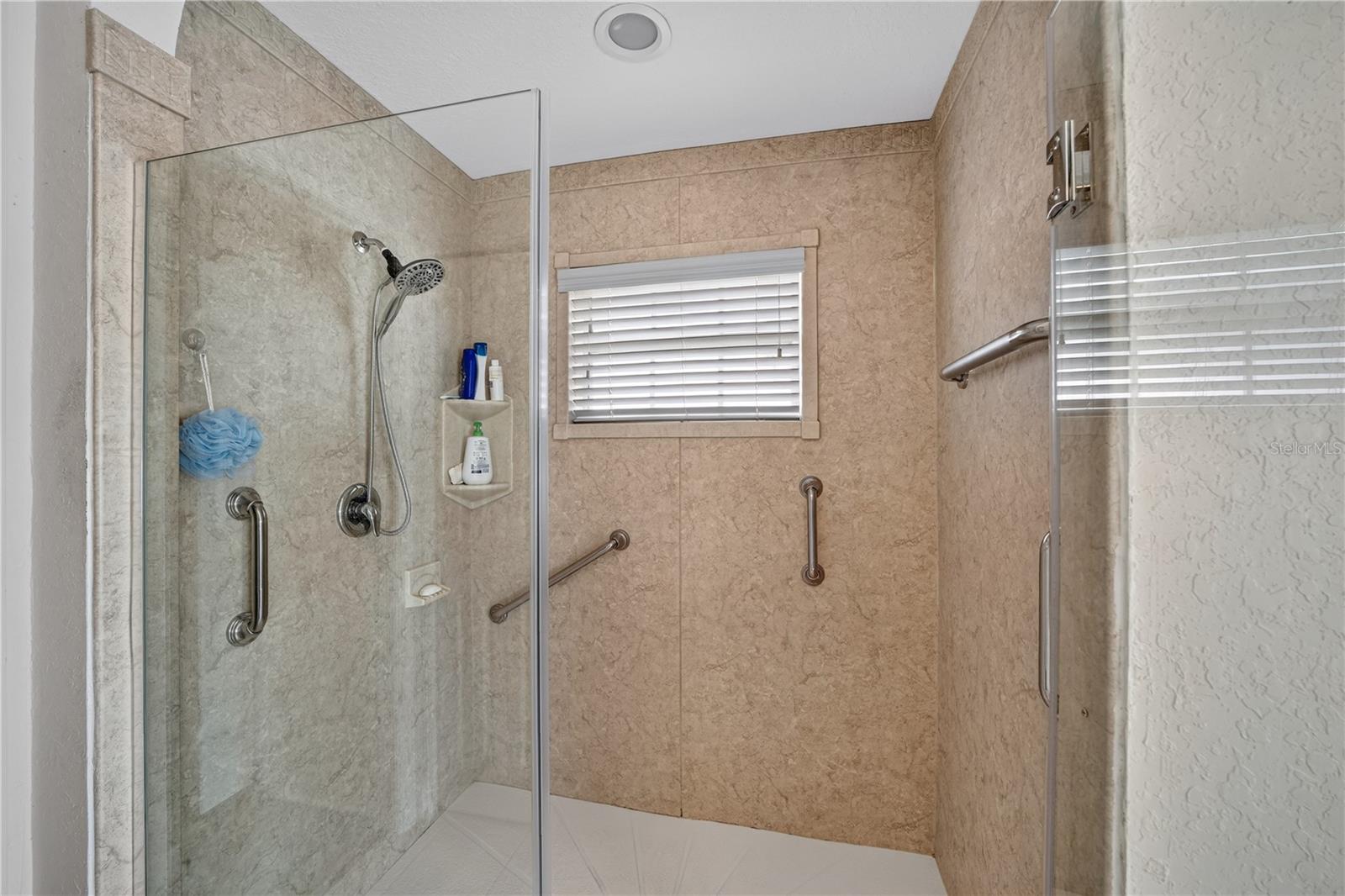NORTH VLY/STONECREST - Residential