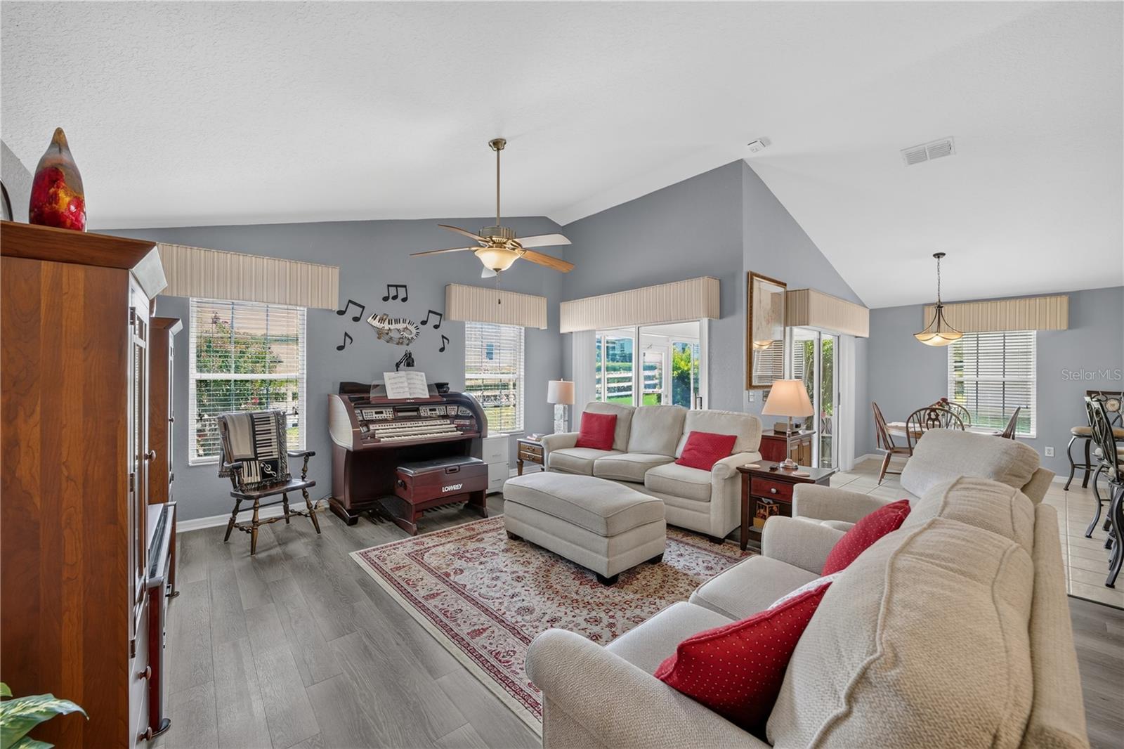 NORTH VLY/STONECREST - Residential