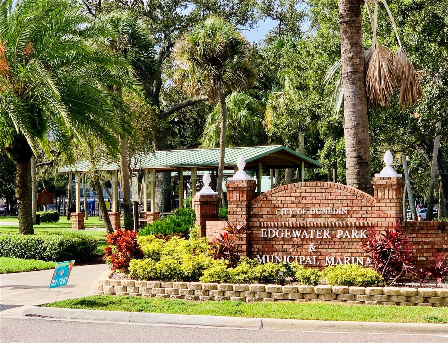 PINEHURST VILLAGE - Residential