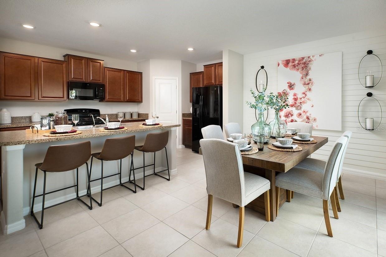 SADDLE CREEK - Residential