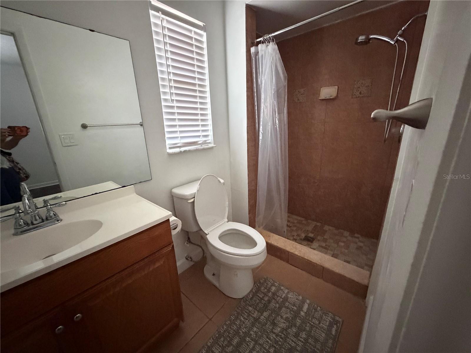 HIAWASSA HIGHLANDS THIRD ADD - Residential Lease
