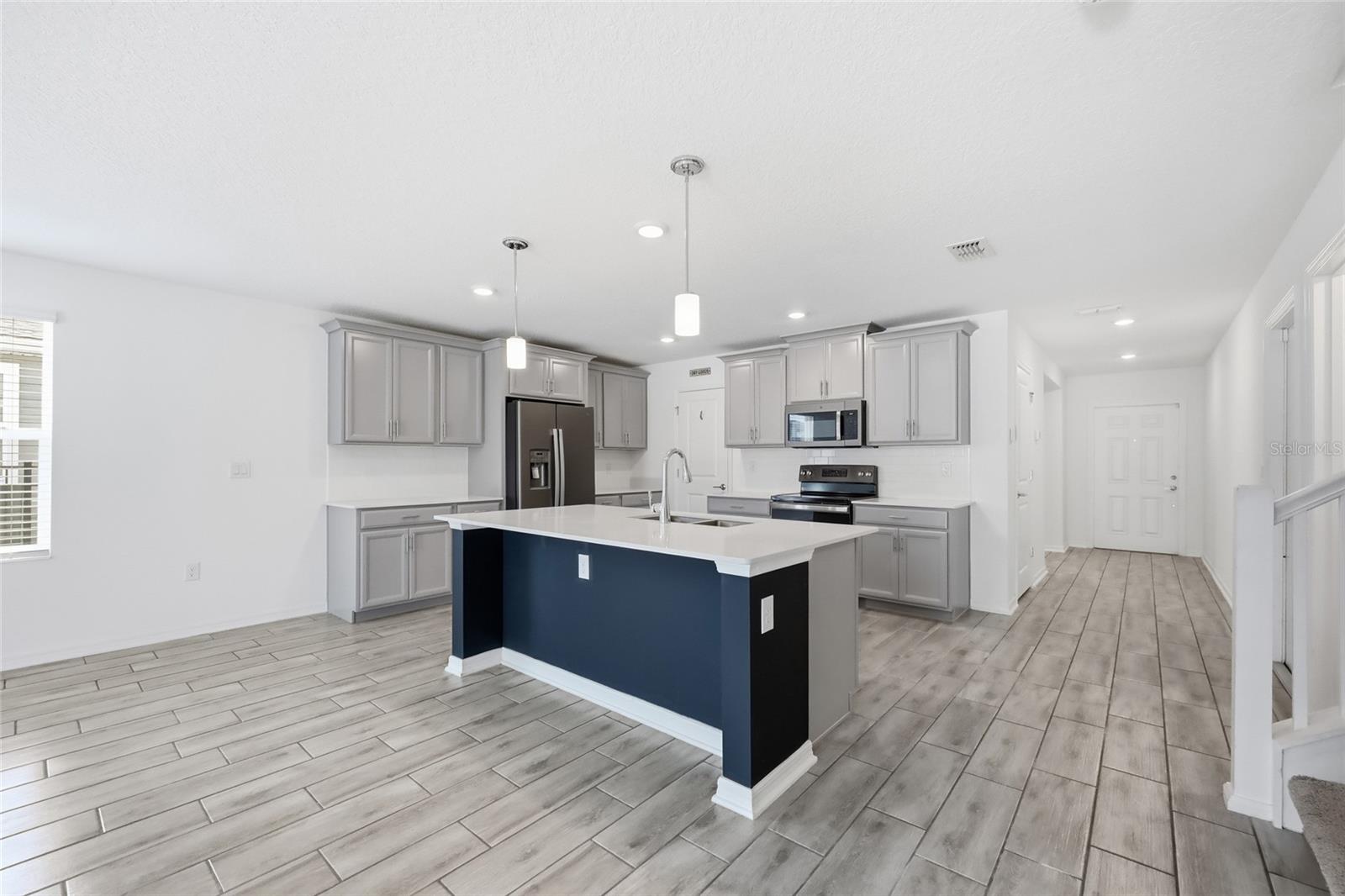 STONEYBROOK HILLS - Residential