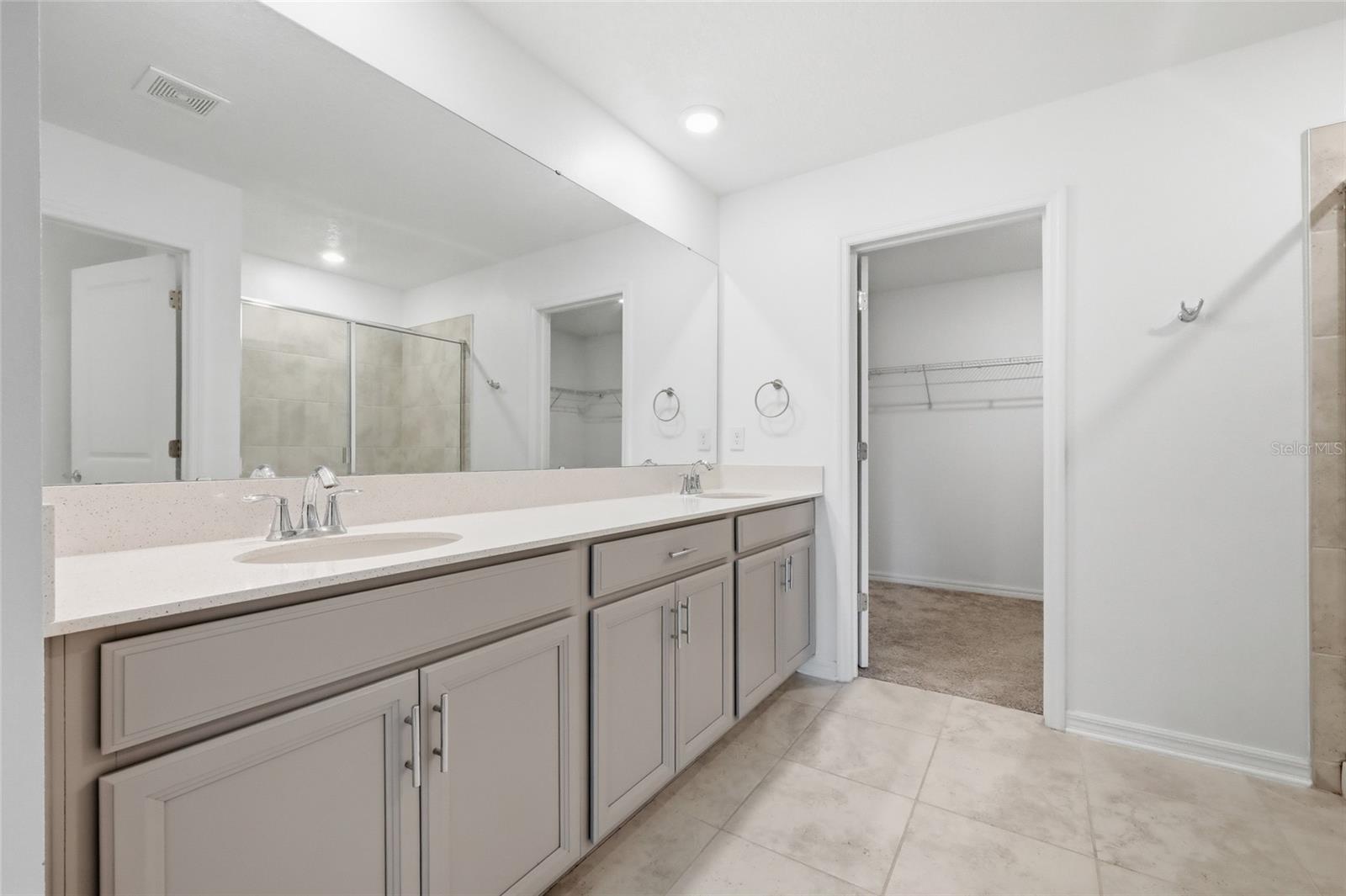 STONEYBROOK HILLS - Residential
