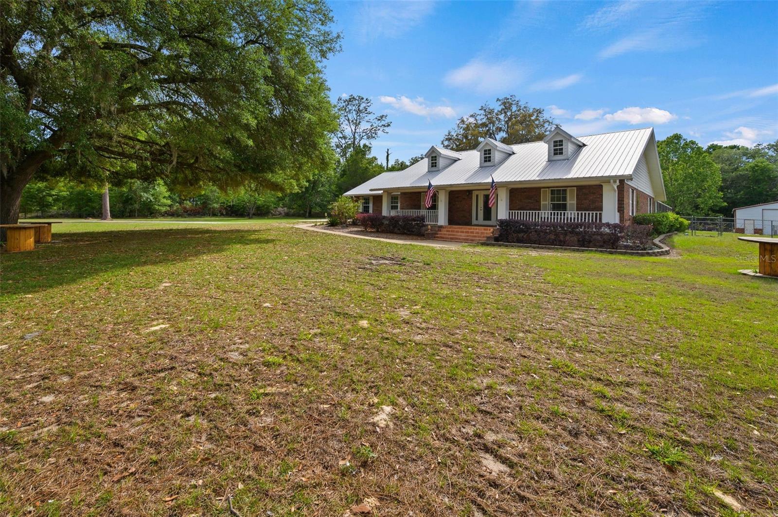 WESTLAKE WOODS SUB - Residential