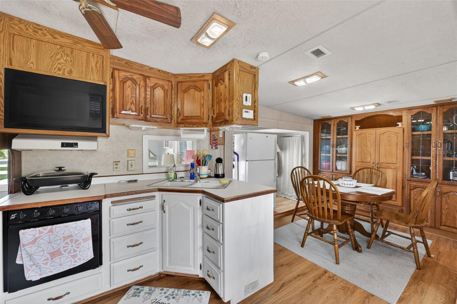 ALLIGATOR PARK COOP - Residential