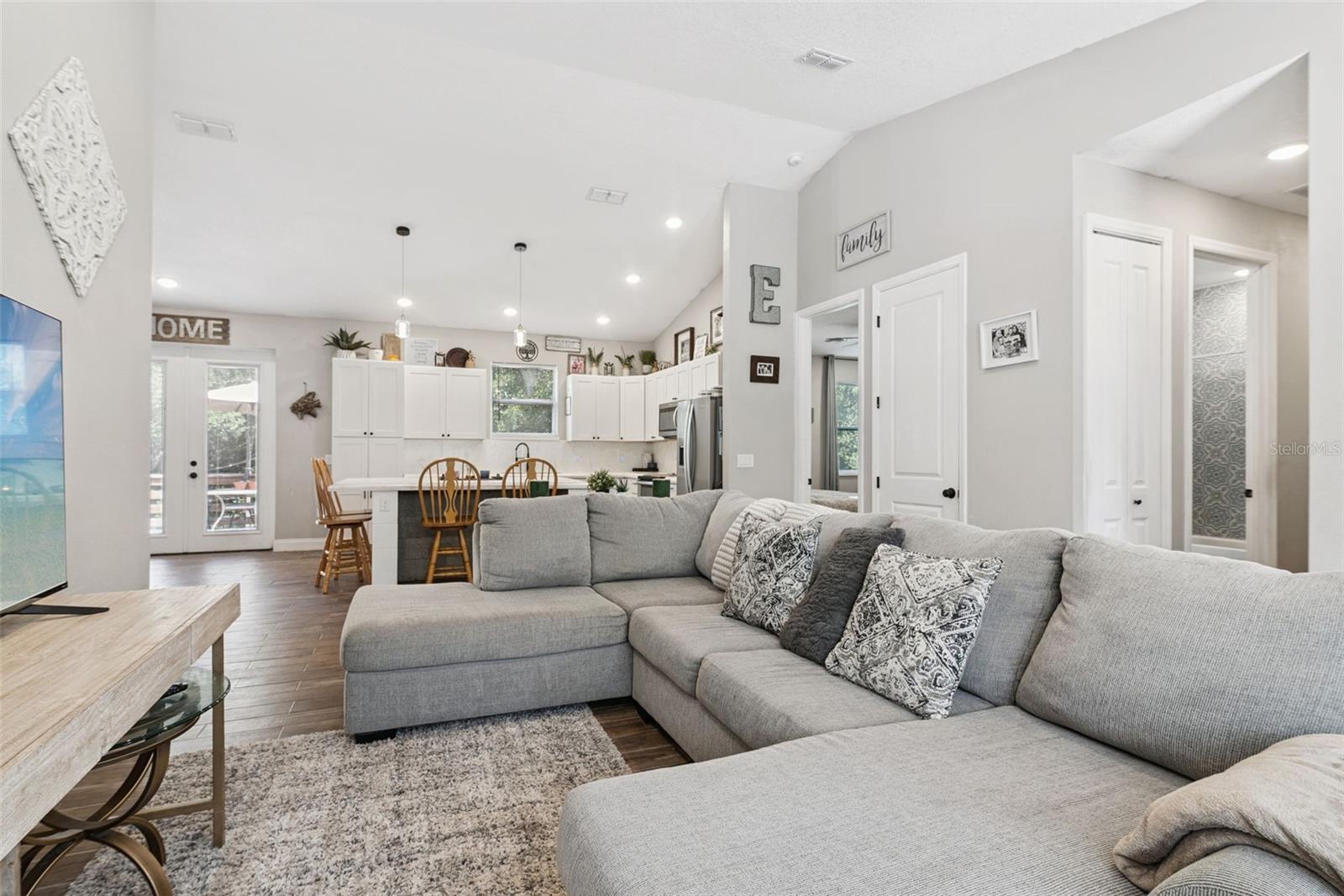 LAKEVIEW PARK SOUTH - Residential