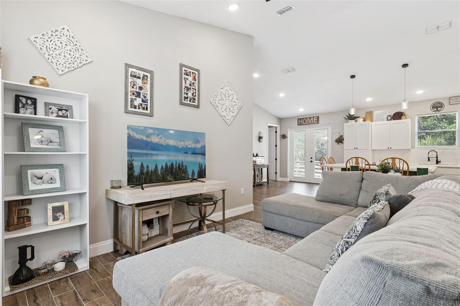 LAKEVIEW PARK SOUTH - Residential