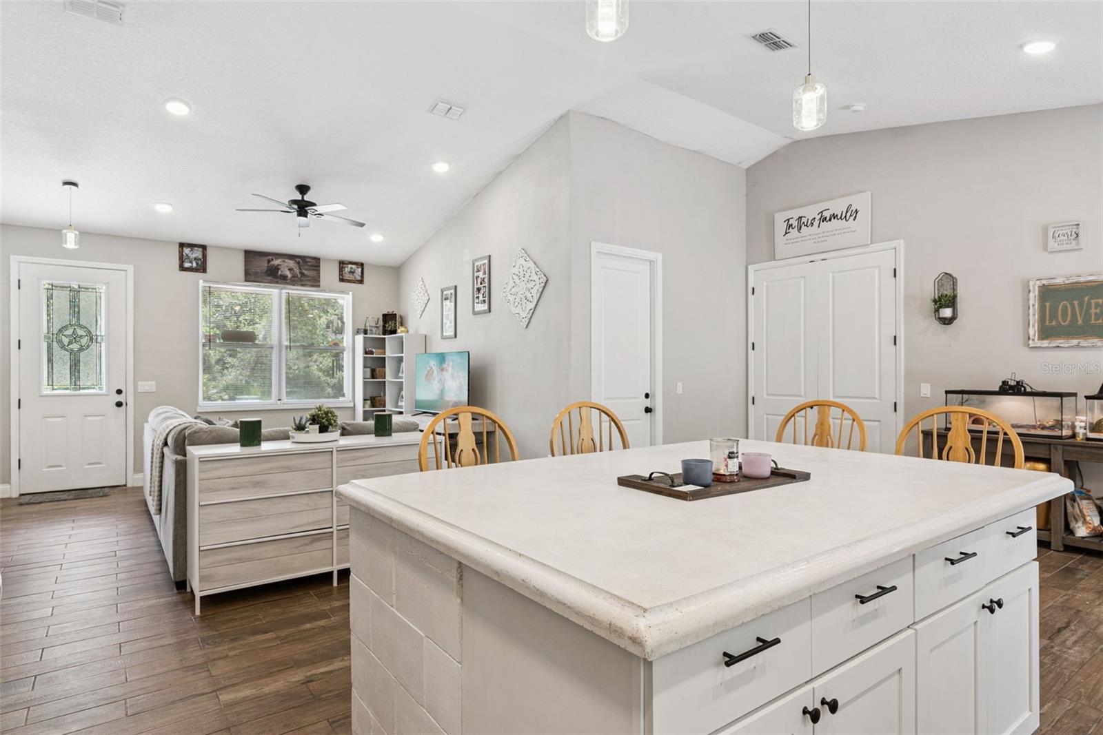 LAKEVIEW PARK SOUTH - Residential