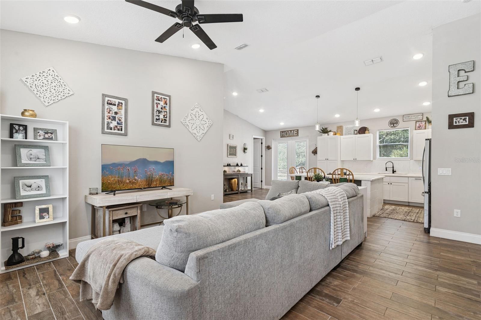 LAKEVIEW PARK SOUTH - Residential