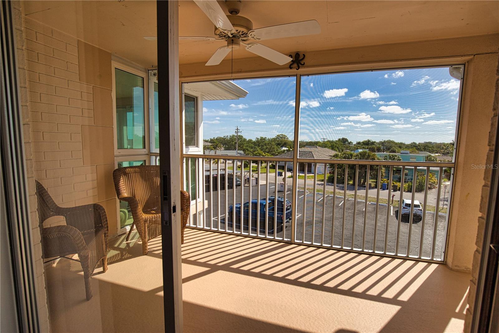 GULF POINT APARTMENTS - Residential