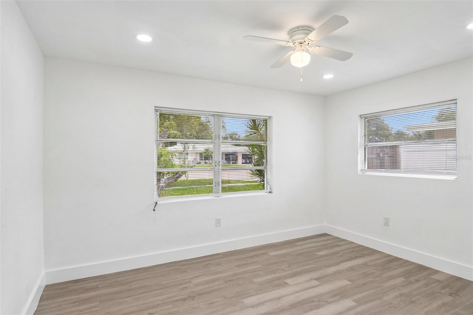 SKY CREST UNIT 8 - Residential